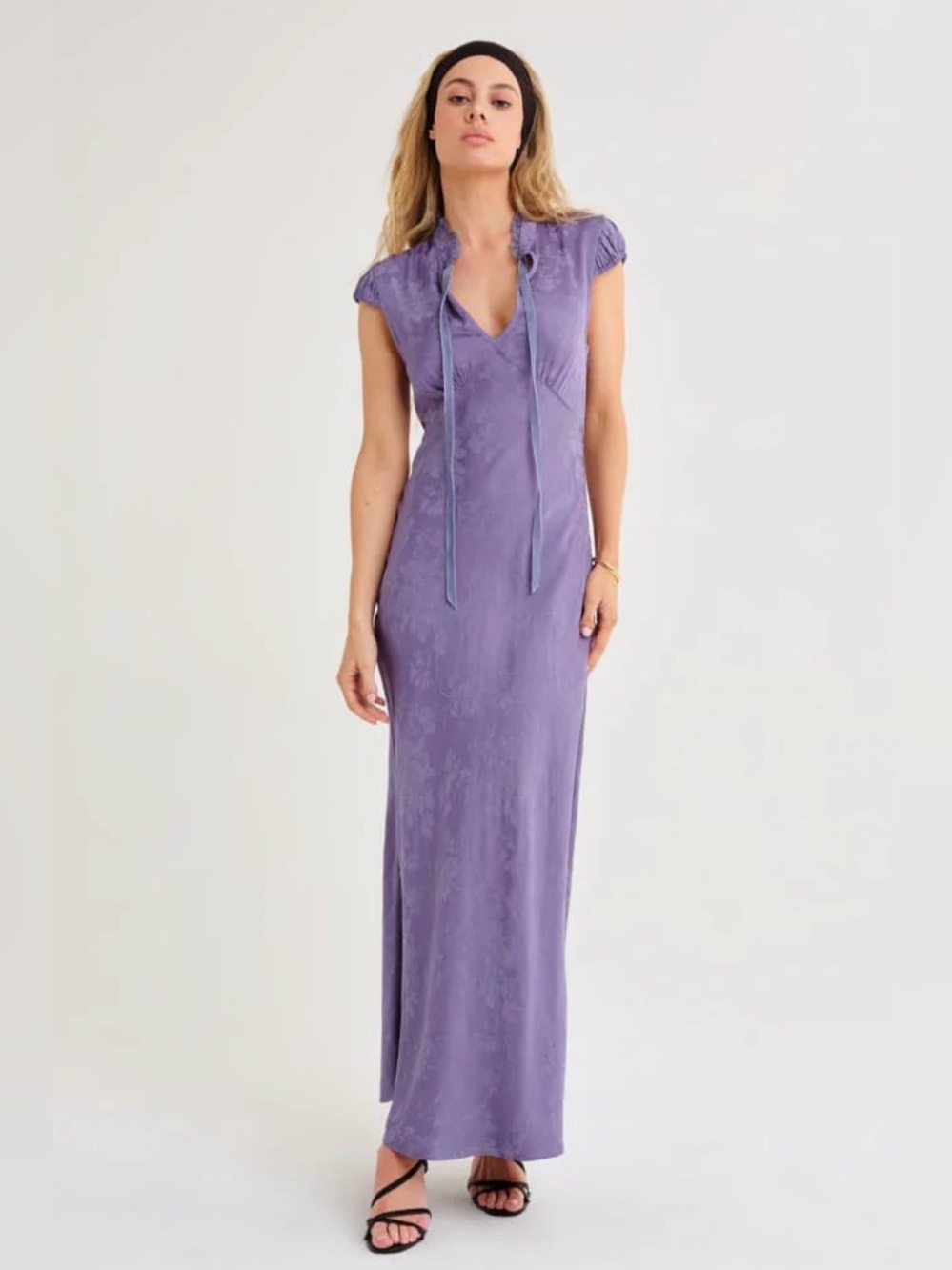 NWOT Rumored Portofino Maxi Dress Indigo Jacquard – Size Medium - Picture 2 of 9